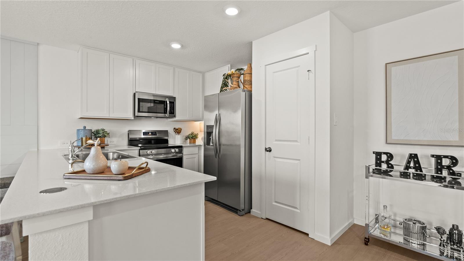2614 Lasso Loop, Eagle Lake, FL 33839 — photo 2