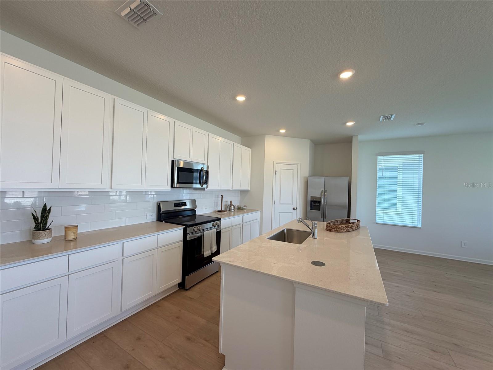 4443 Vibernum Avenue, St Cloud, FL 34772 — photo 2