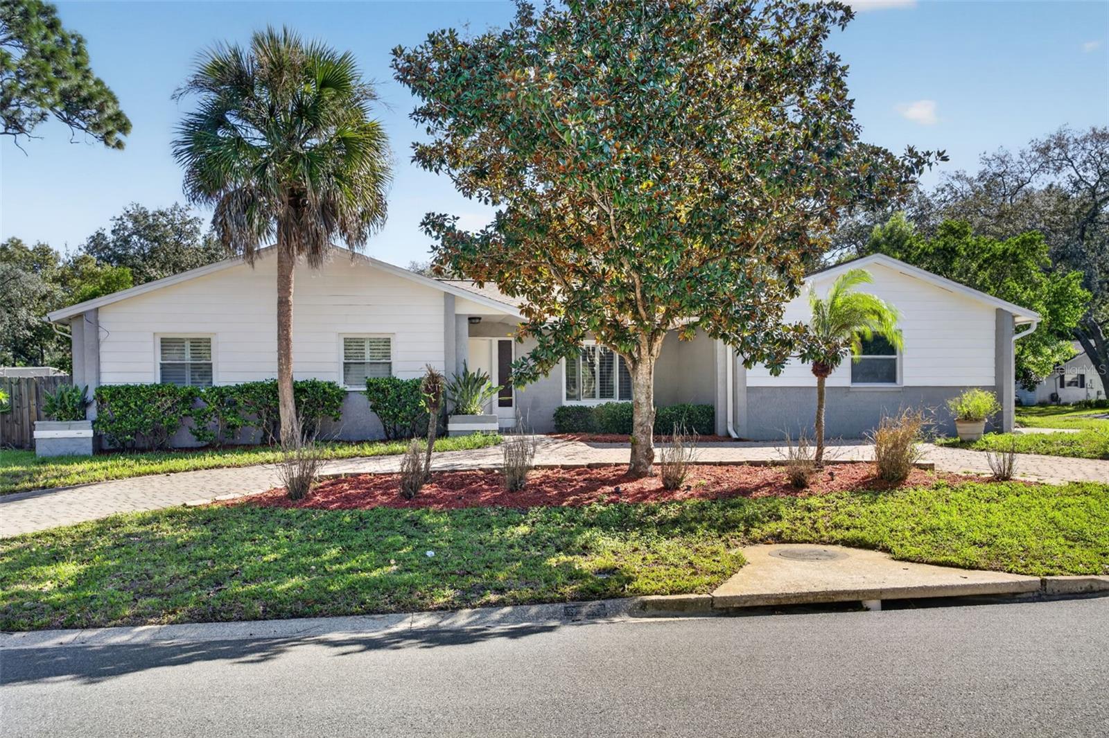 326 Coble Dr — photo