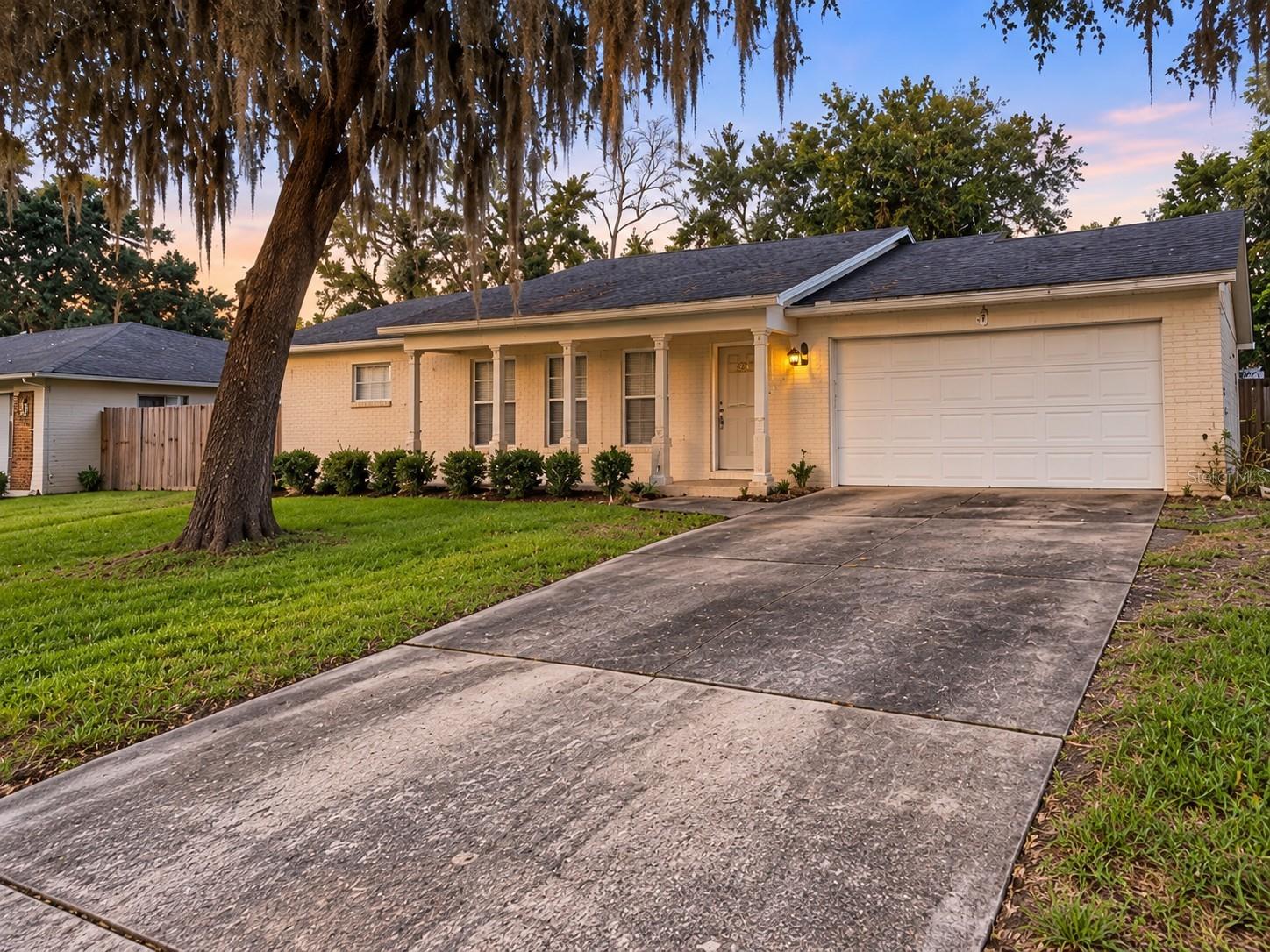 2711 Pioneer Rd — photo