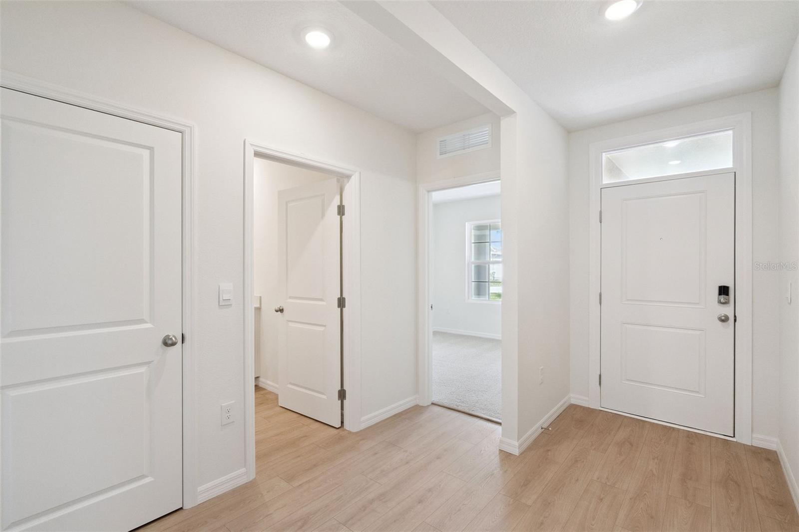 2526 Dorset Court, Ormond Beach, FL 32174 — photo 2