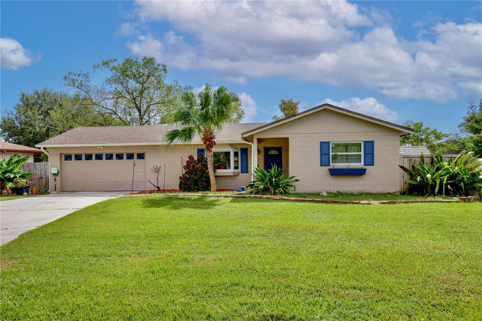 2032 Lake Christie Dr — photo