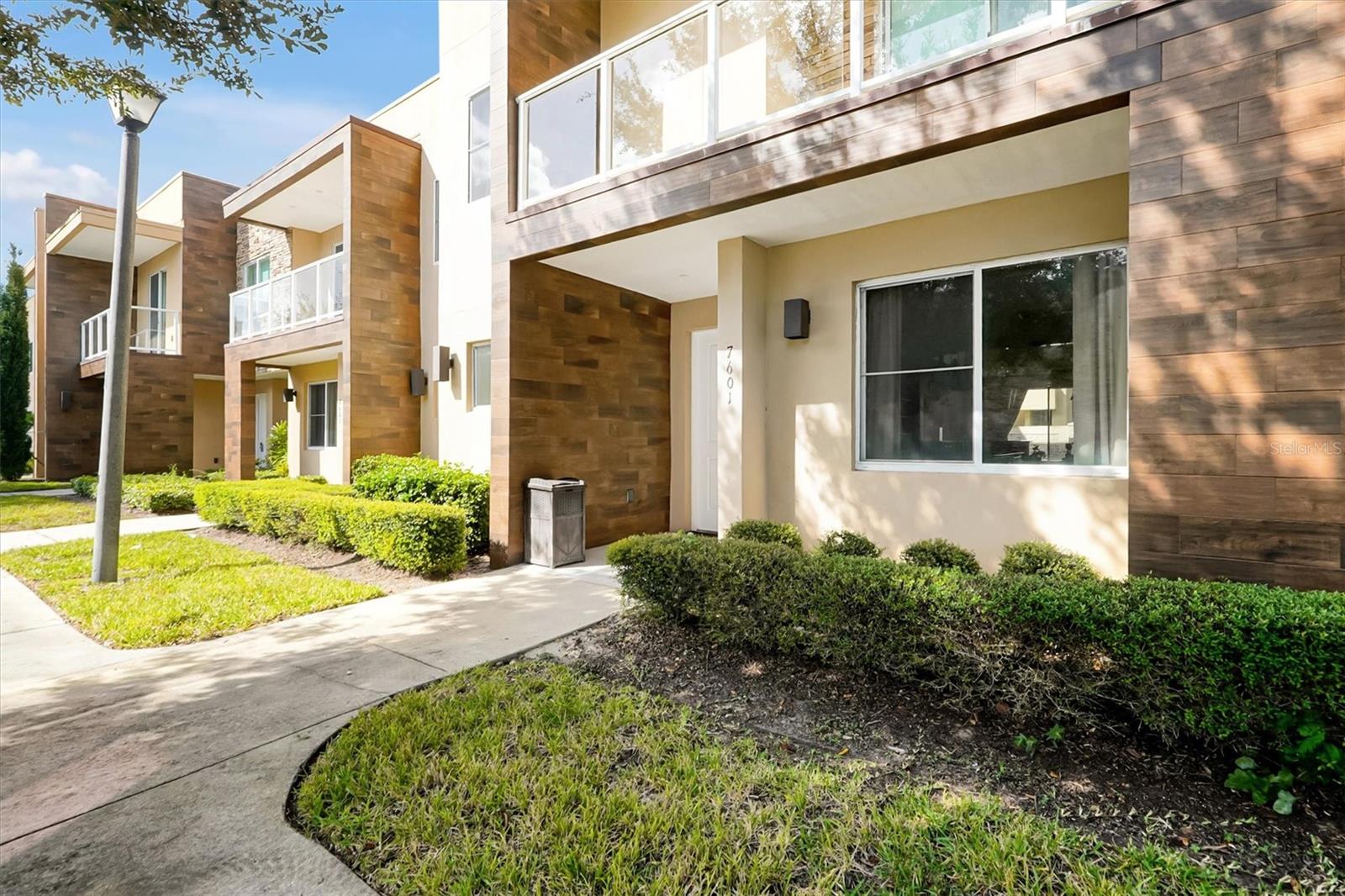 7601 Recife Dr — photo