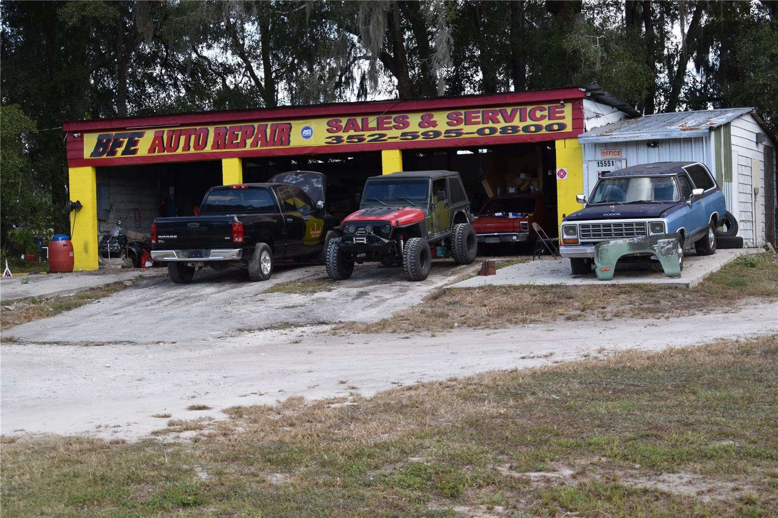 15551 N US Highway 301 — photo