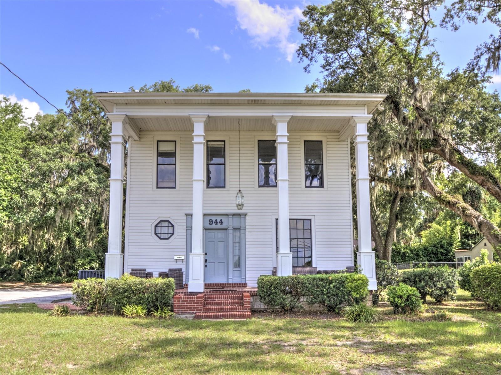 944 E Silver Springs Blvd — photo
