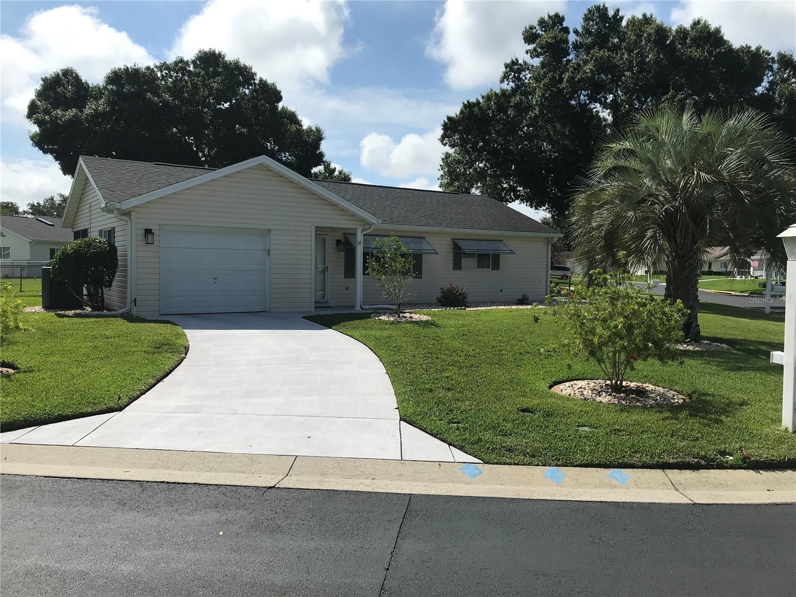 11879 SW 137th Loop — photo