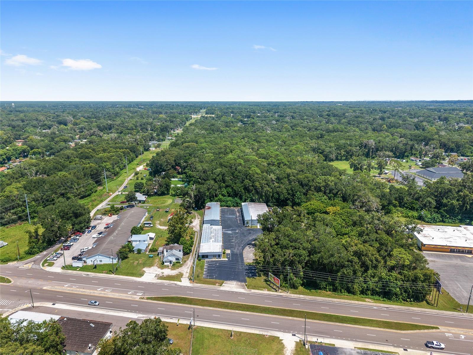 3007 NE Jacksonville Rd — photo