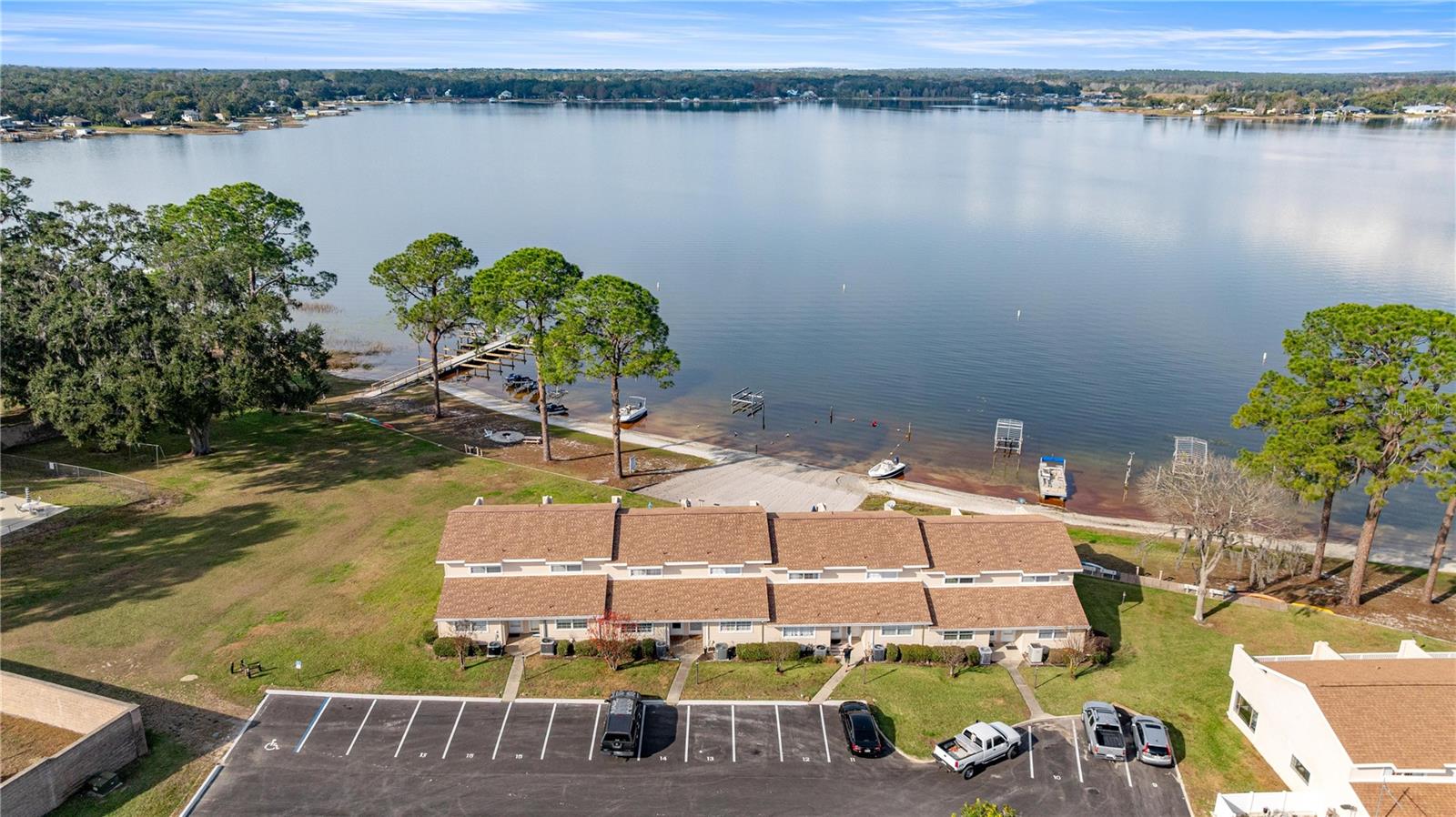 11001 SE Sunset Harbor Rd #B14 — photo