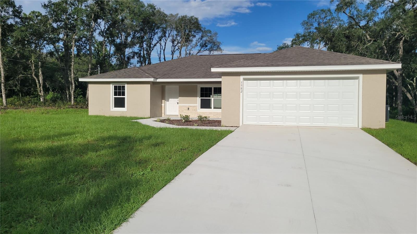 5982 N Matheson Dr — photo