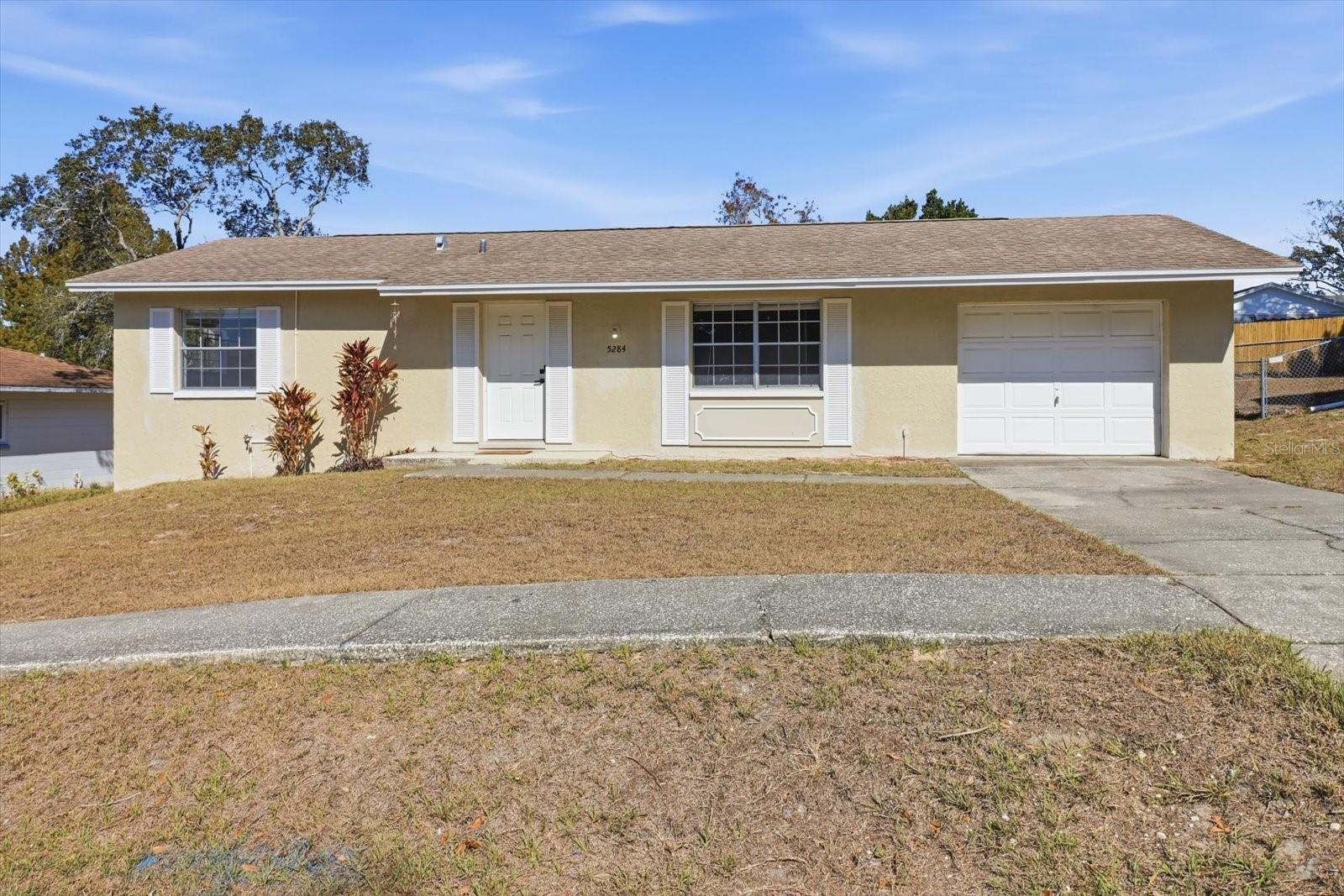 5284 Springwood Road, Spring Hill, FL 34609 — photo 2