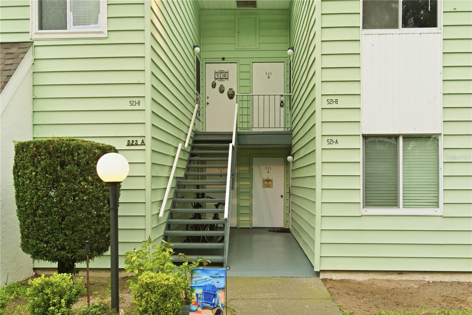 521 Midway Dr #B — photo