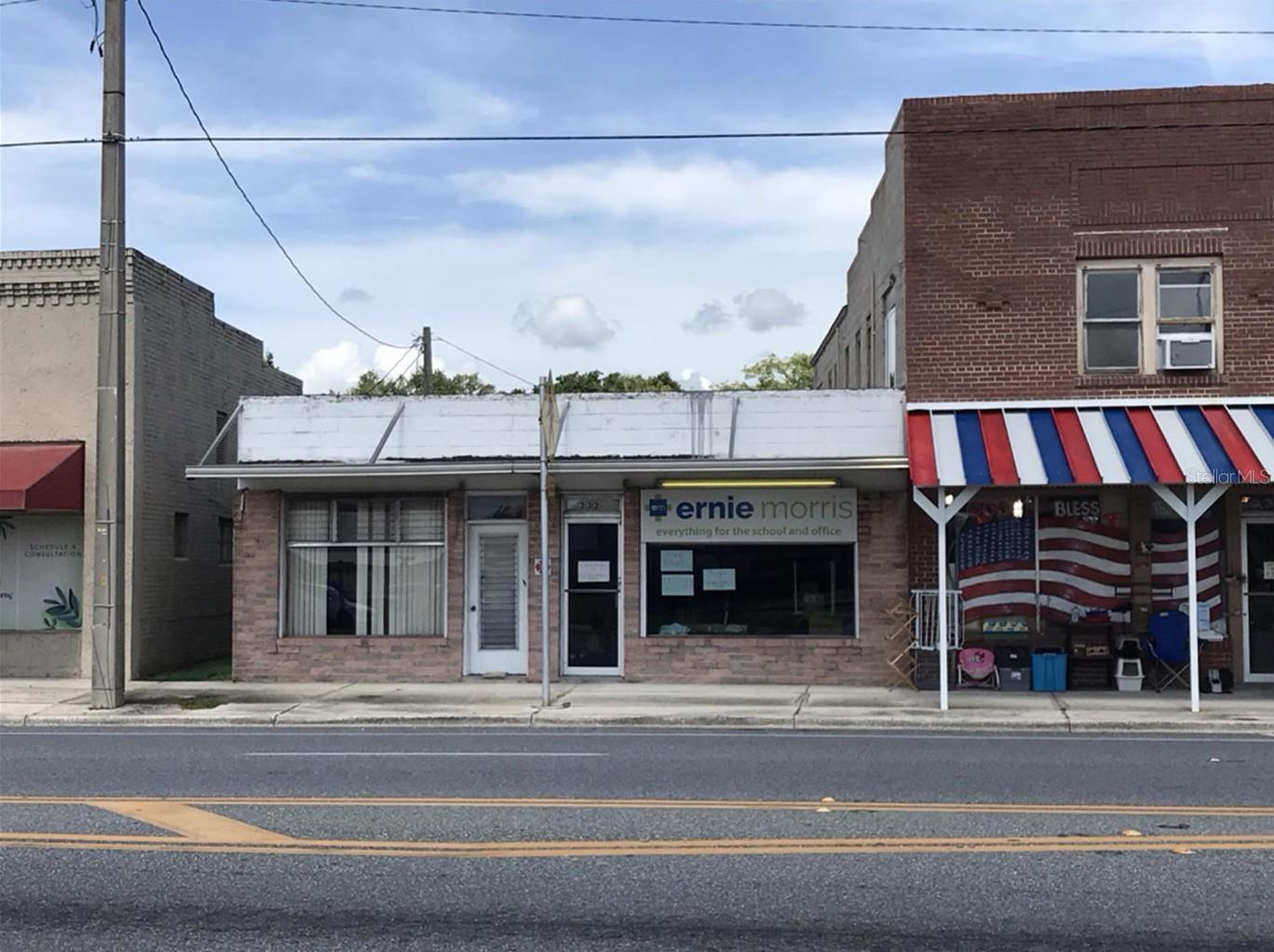 232 N Main St — photo