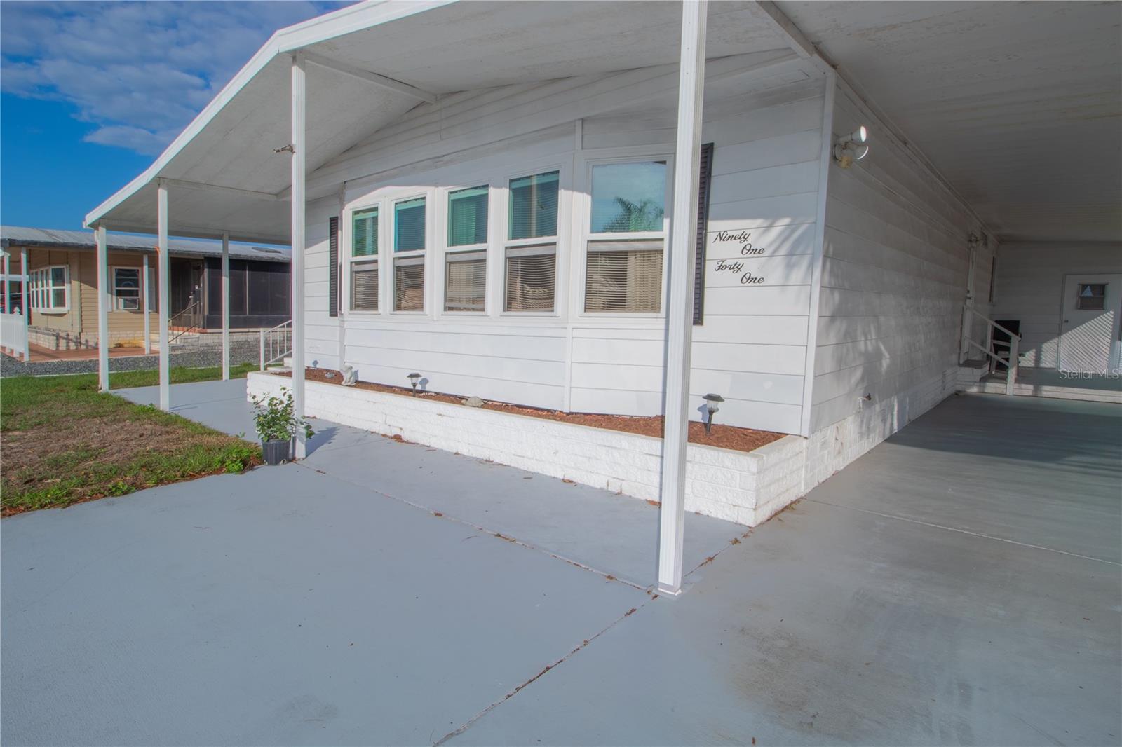 9141 Salisbury Dr — photo