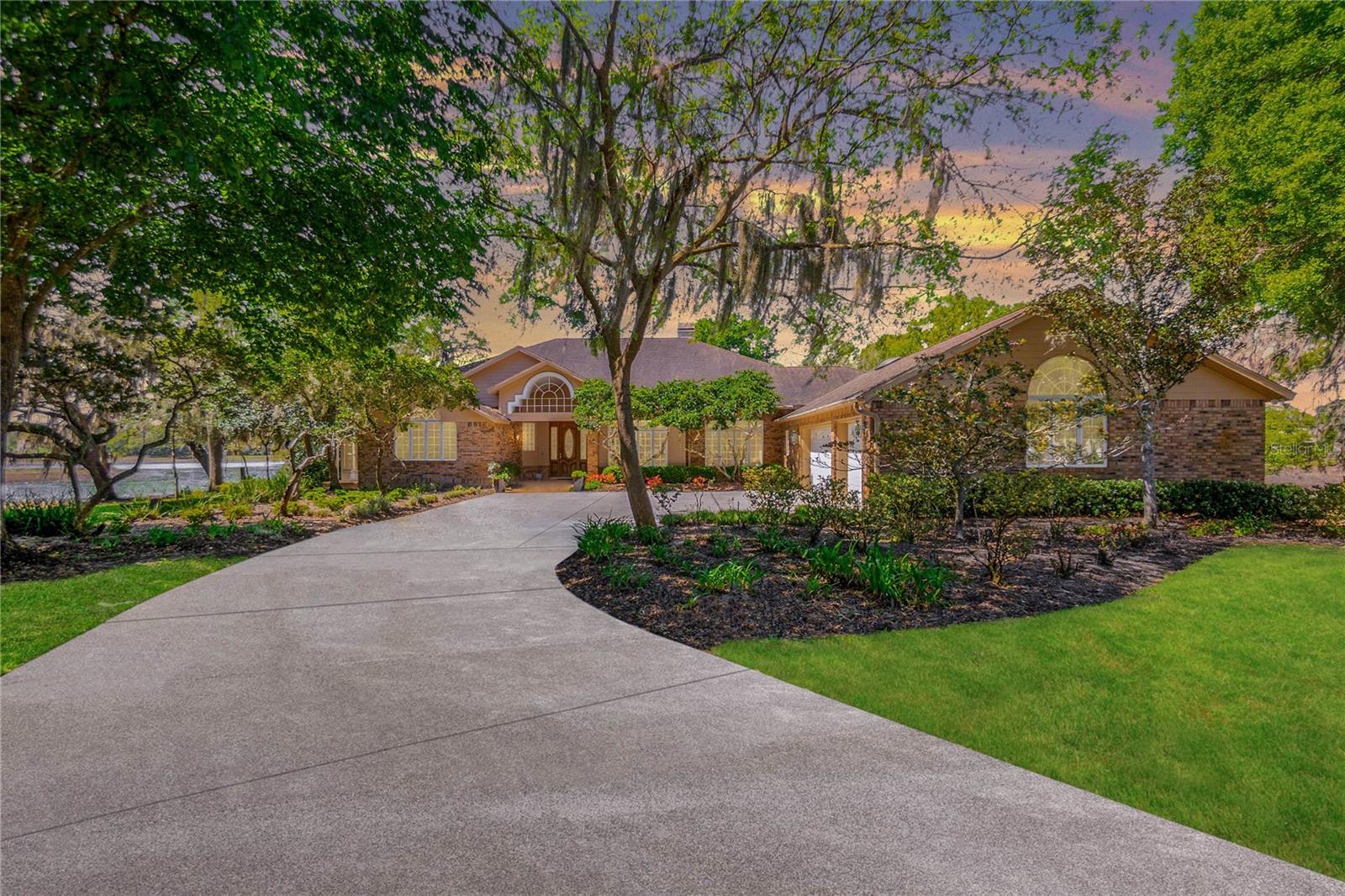8950 E Eden Walk Ct — photo