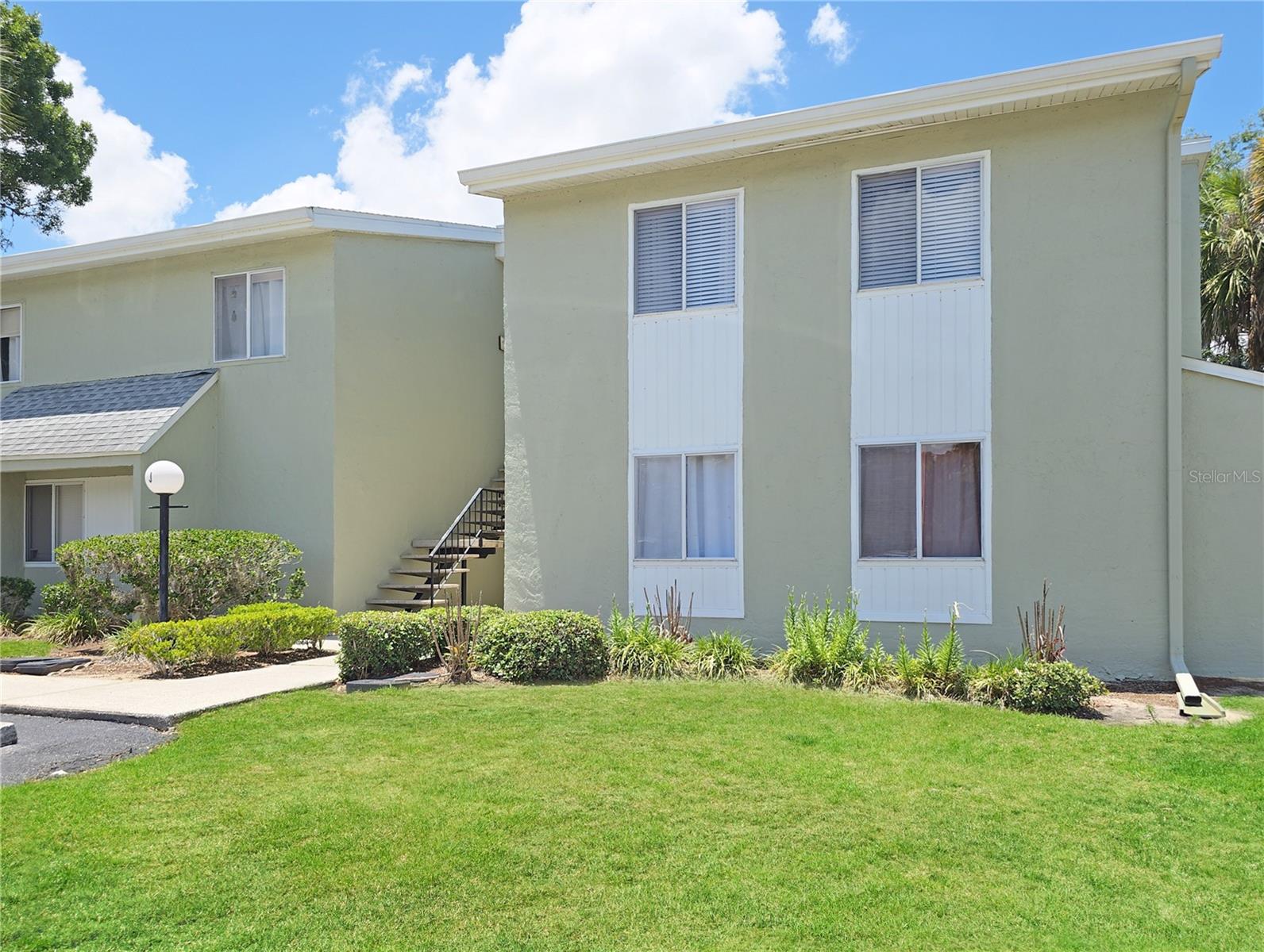 553 Fairways Cir #B — photo