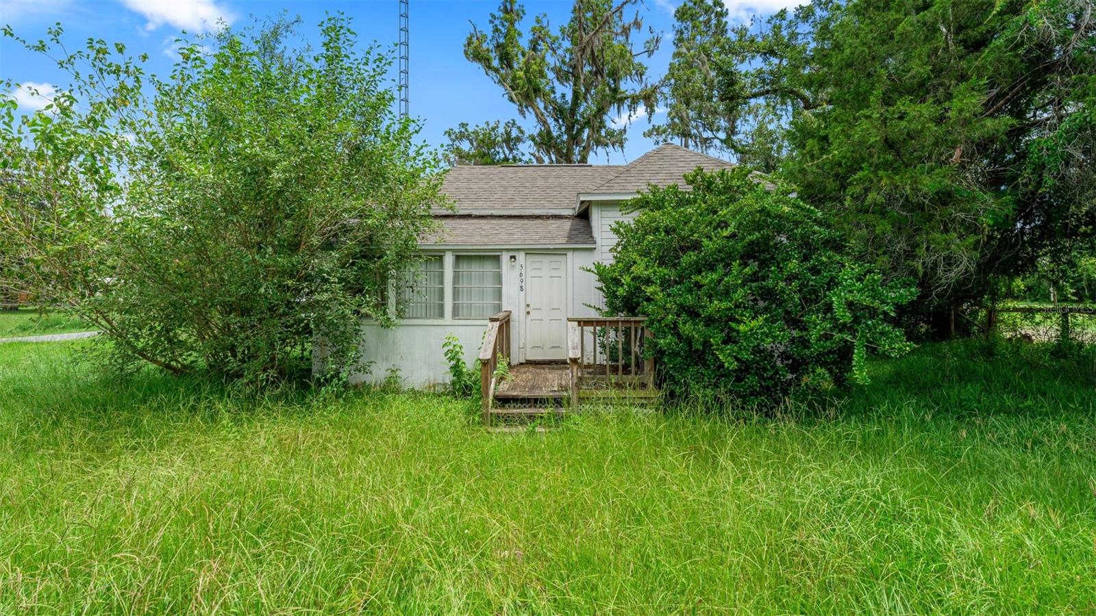 5698 Navarre Avenue, Hampton, FL 32044 — photo 3