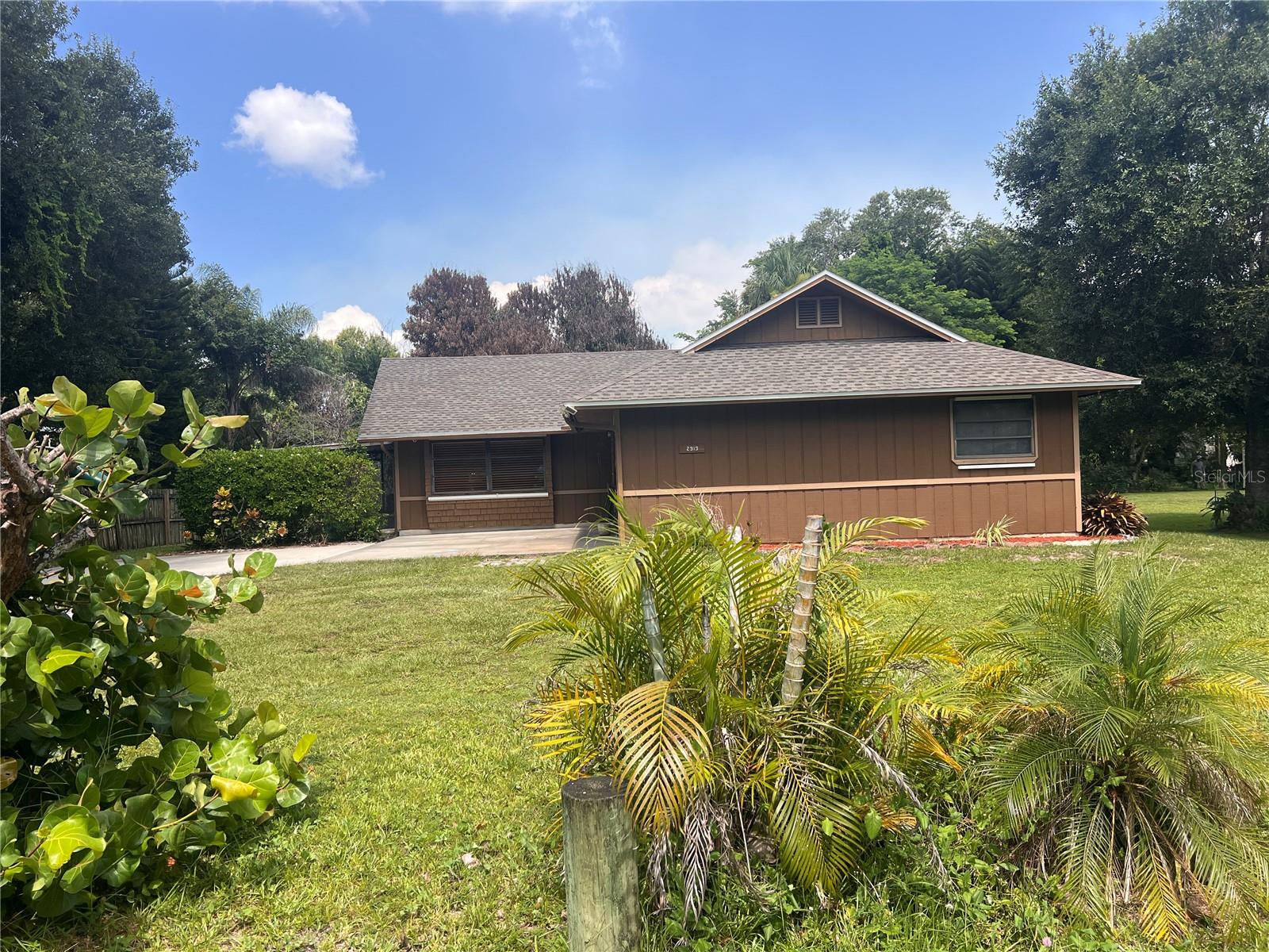 2919 Nicholas Road, Fort Pierce, FL 34982 — photo 2
