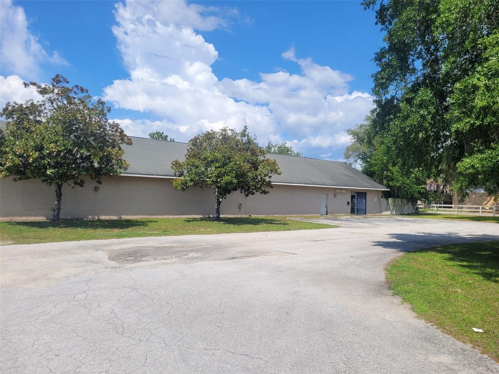 8875 E Highway 25 — photo