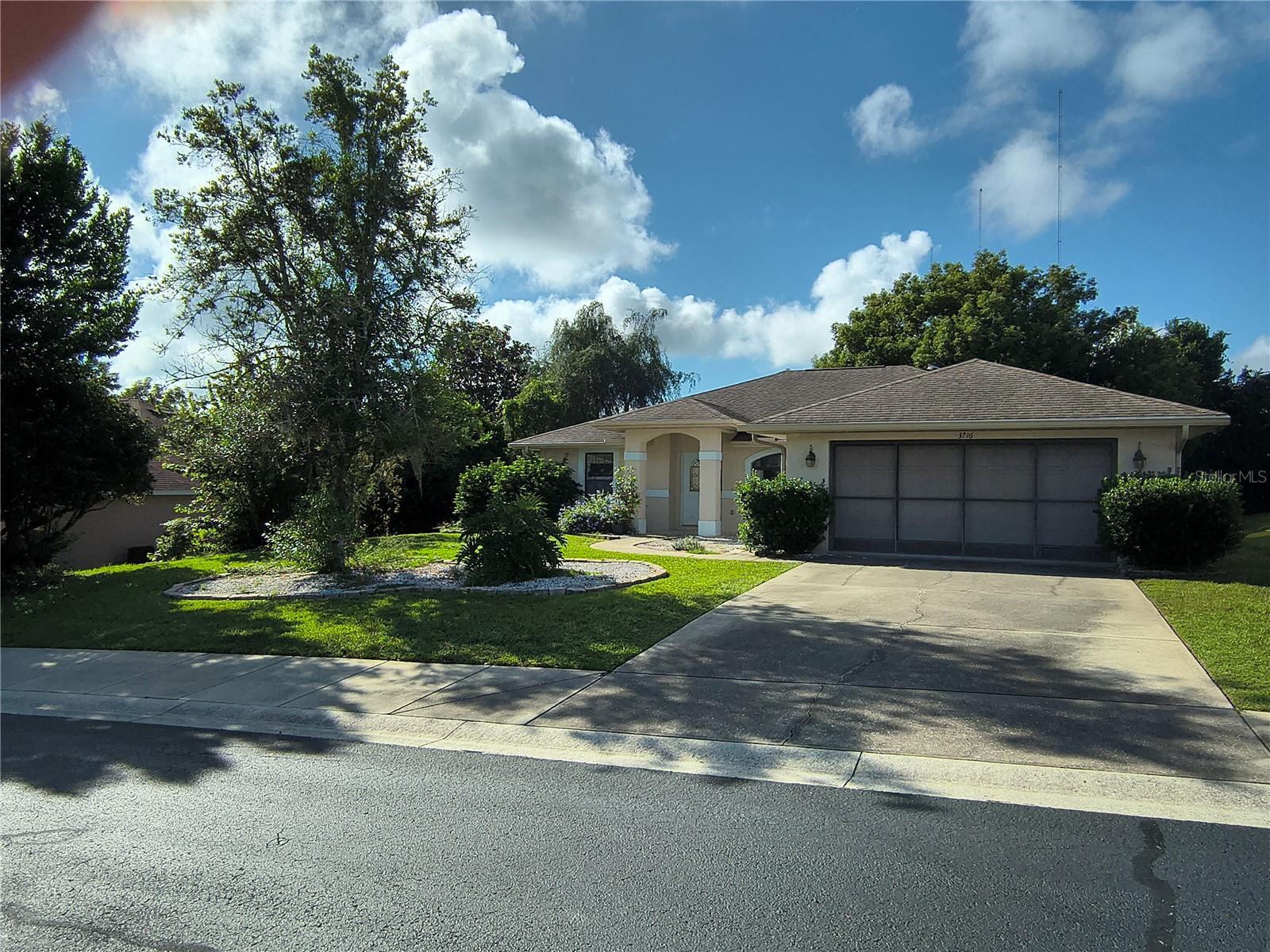 3716 E Cove Park Trl — photo