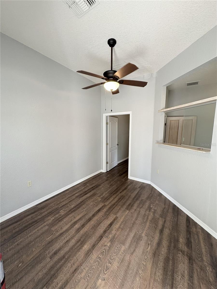 1701 NE 42nd Ave #403 — photo