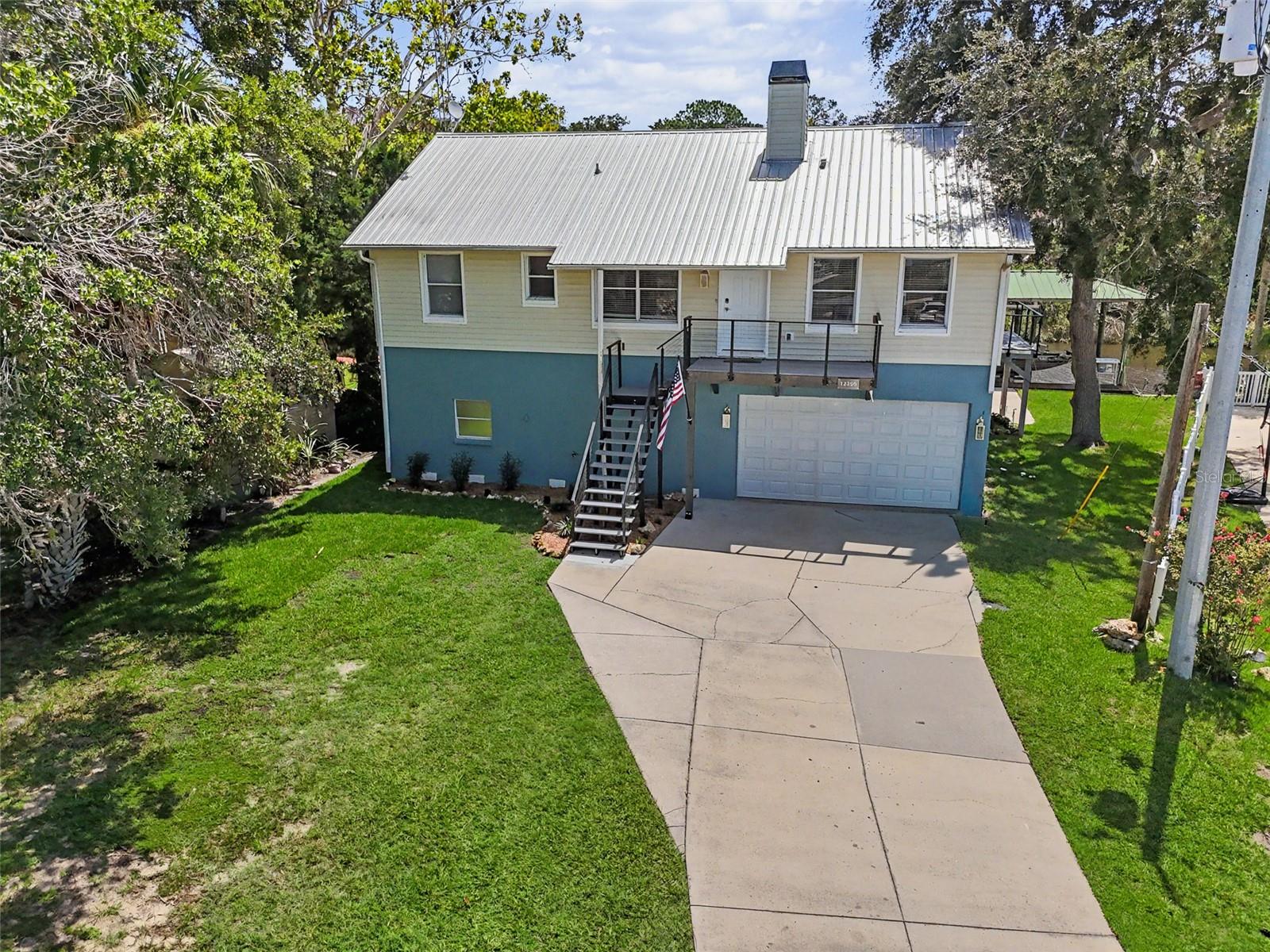 12390 W Standish — photo