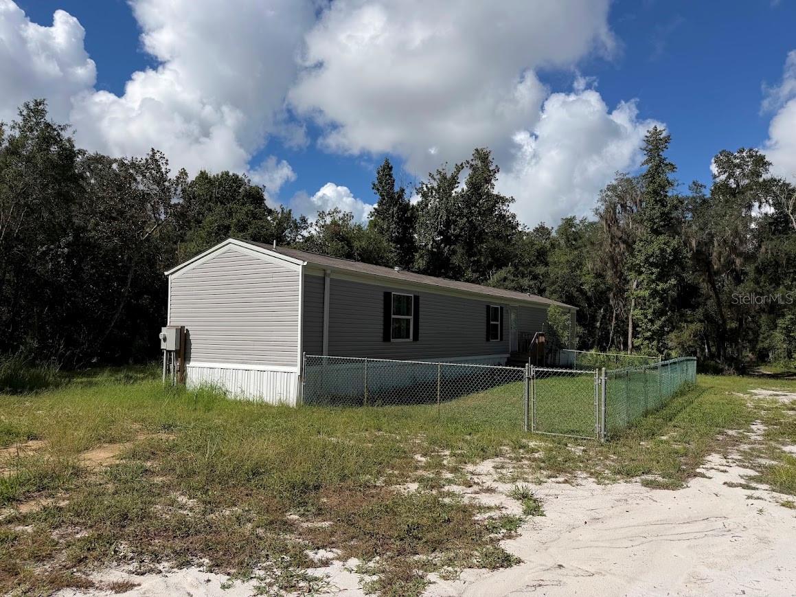 16456 NE 35th Avenue Rd — photo