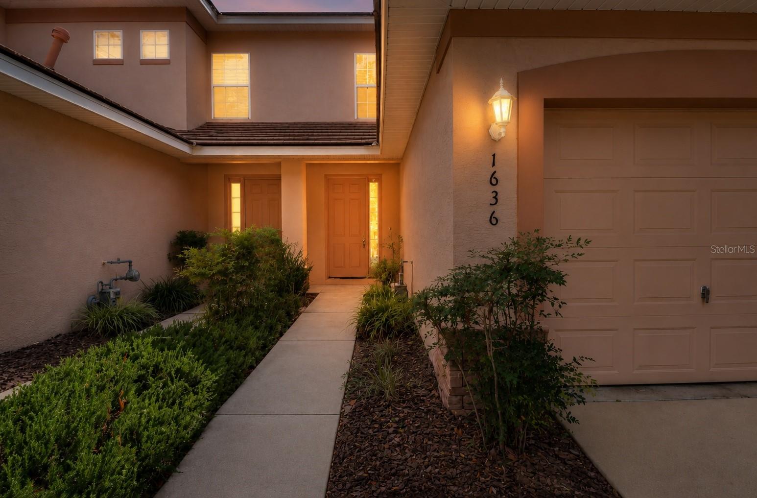 1636 W Spring Meadow Loop — photo