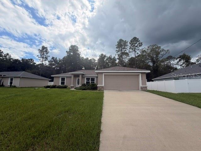 9850 N Sandree Dr — photo