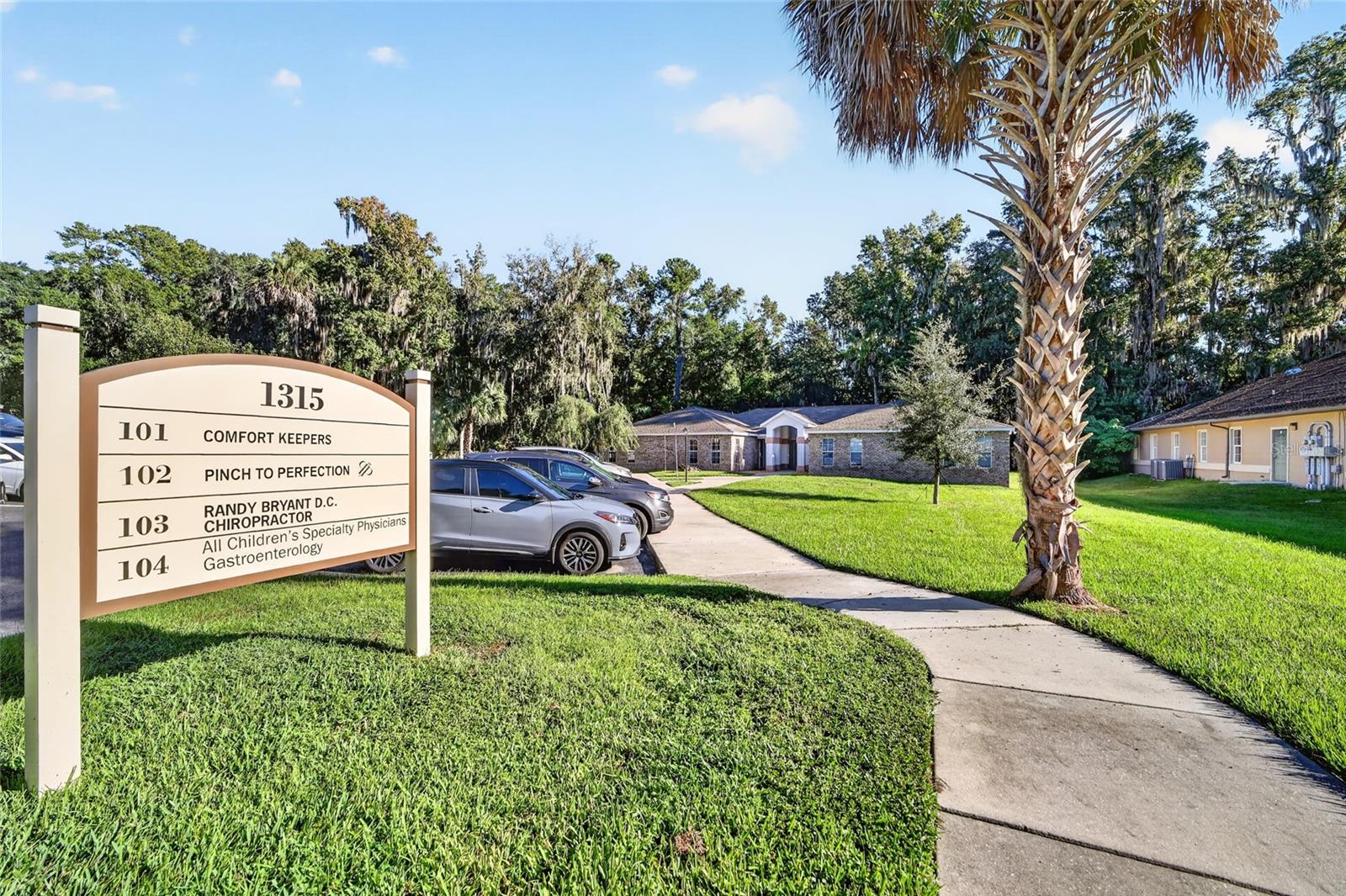 1315 SE 25th Loop, Ocala, FL 34471 — photo 3