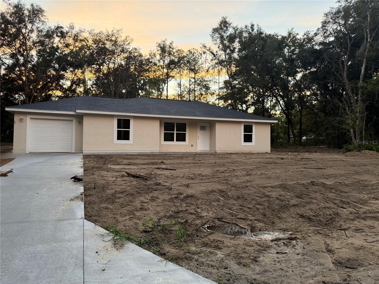 22 Locust Terrace Pl — photo