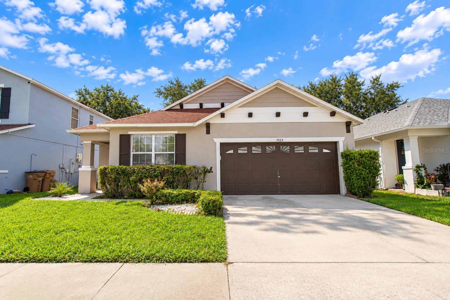 1523 Blue Horizon Dr — photo