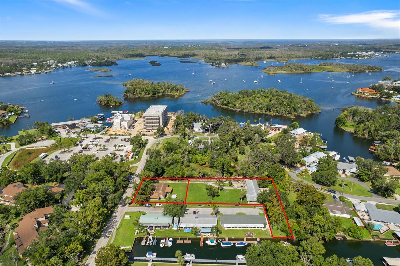 149 & 151 SE Paradise Point Rd — photo