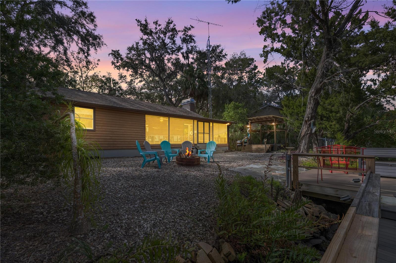 6773 S Hancock Rd — photo