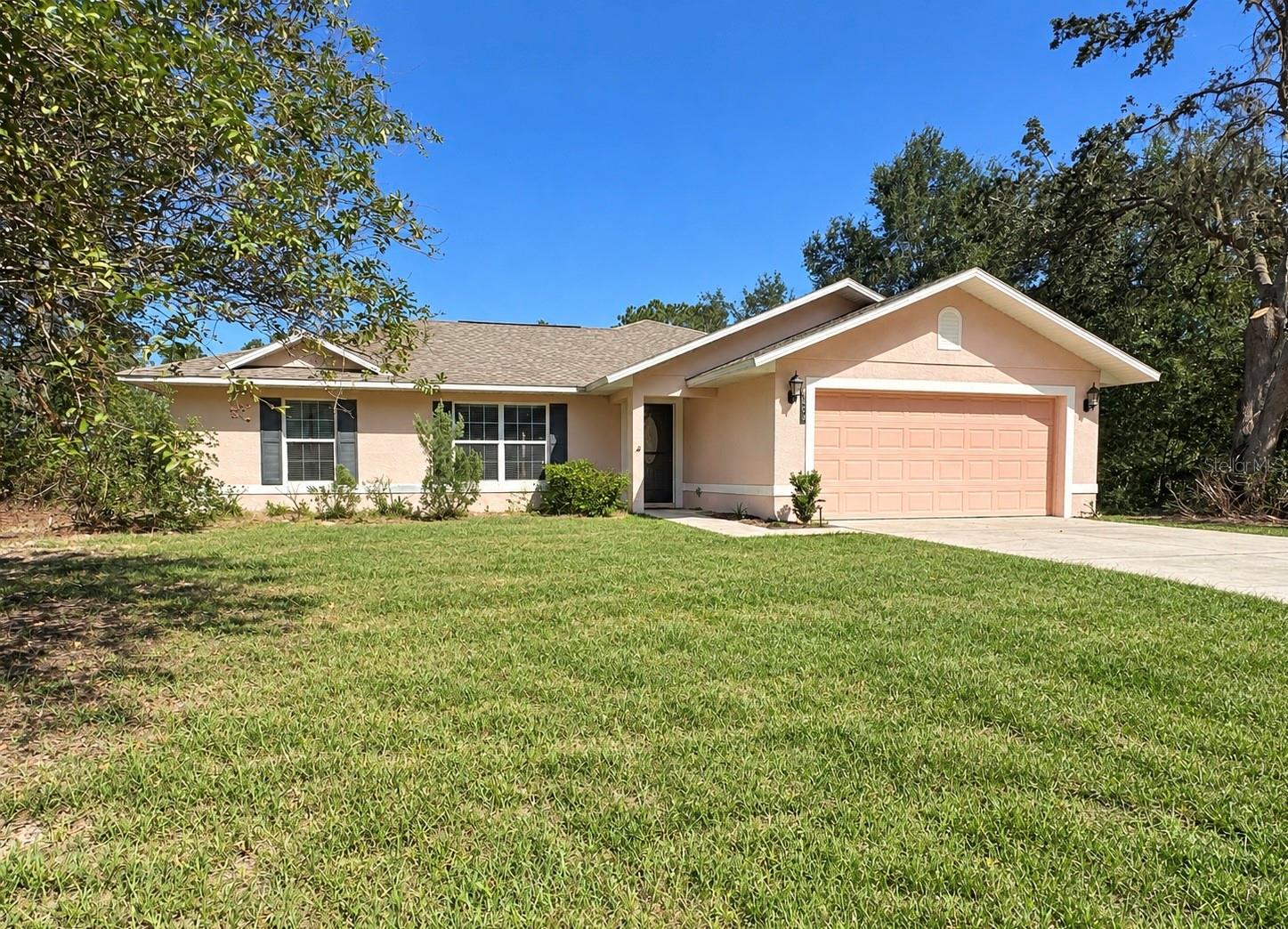 8379 N Vince Dr — photo