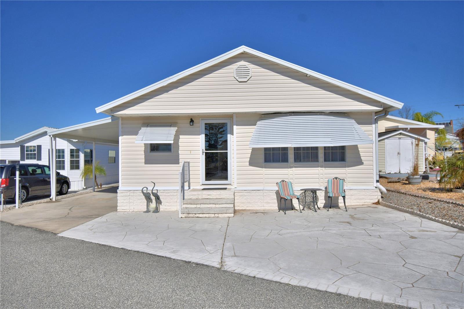 251 Patterson Rd #B26 — photo