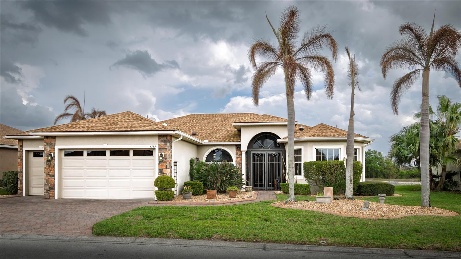 5365 Hogan Ln — photo