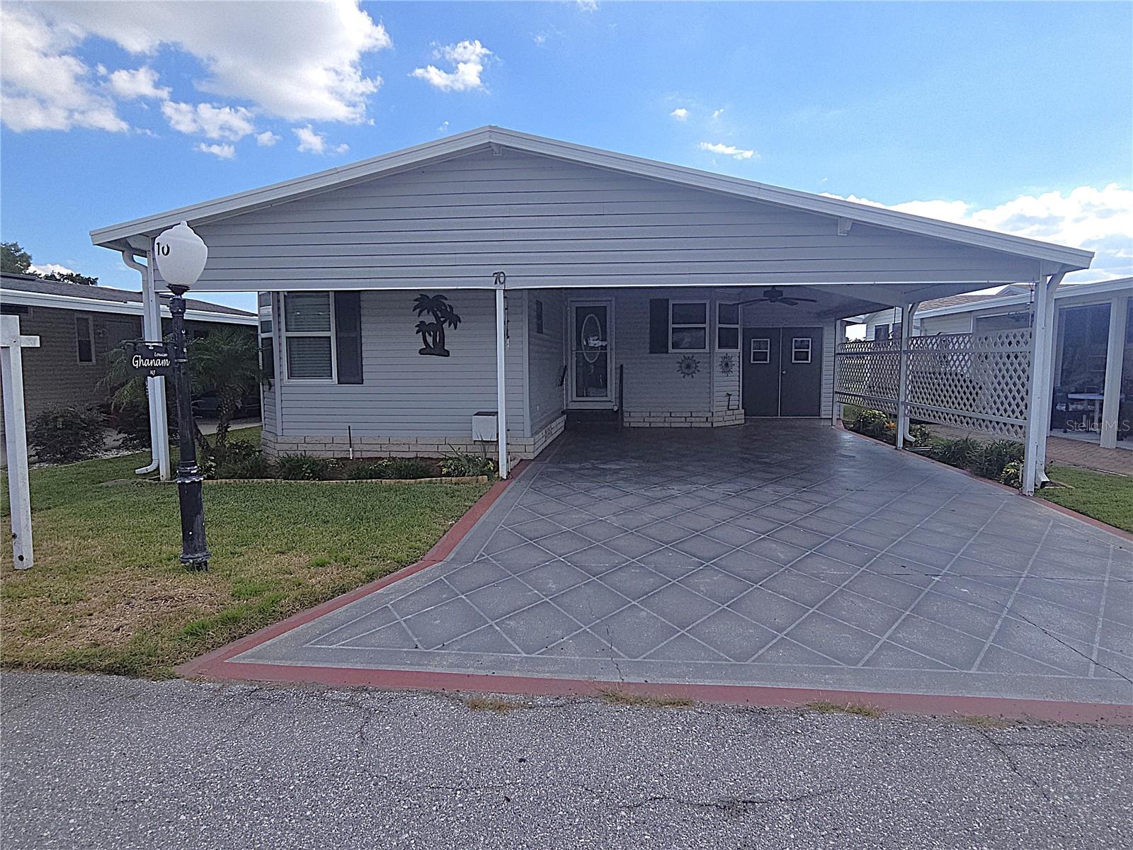 70 Straphmore Dr — photo