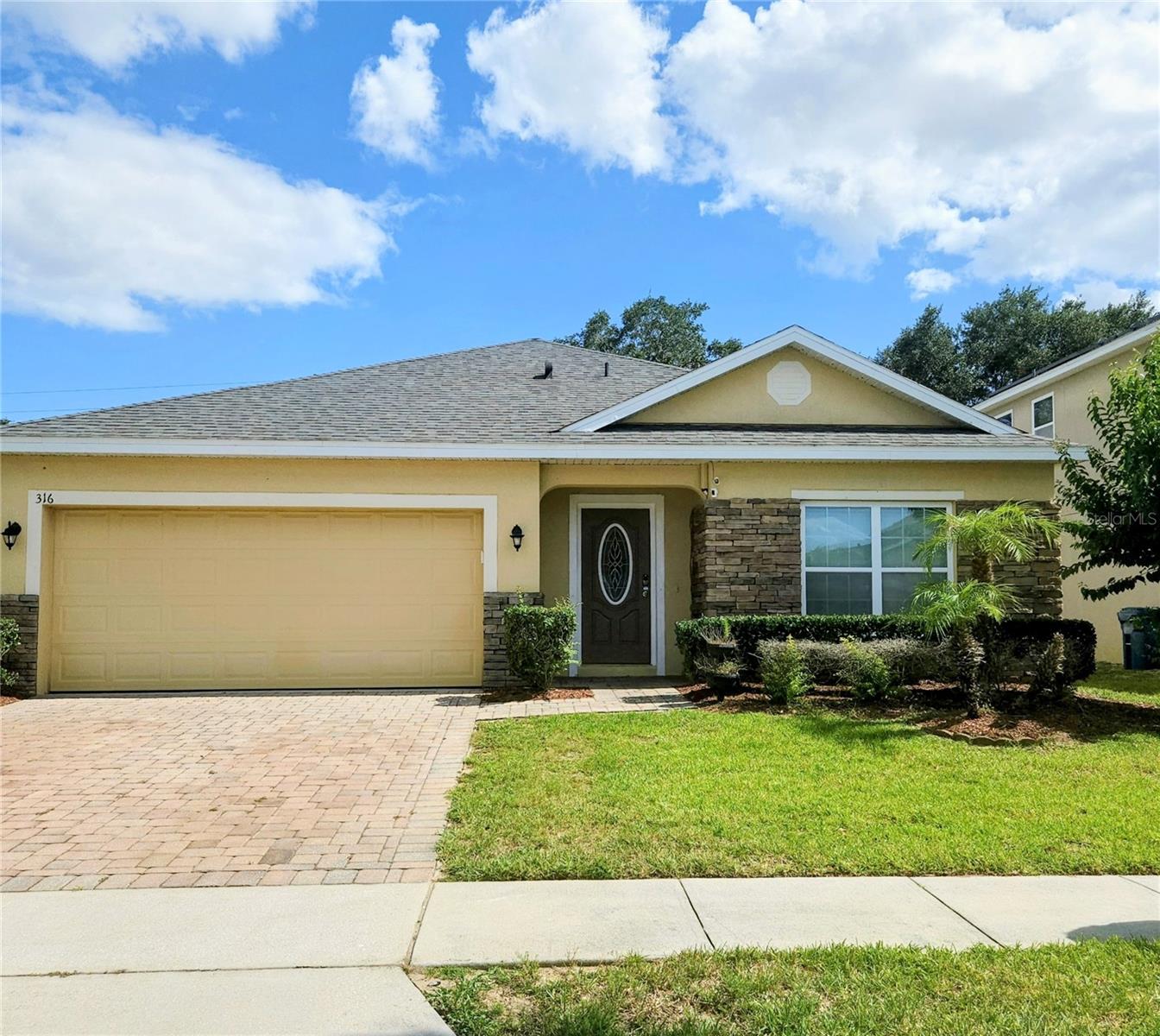 316 Andalusia Loop — photo
