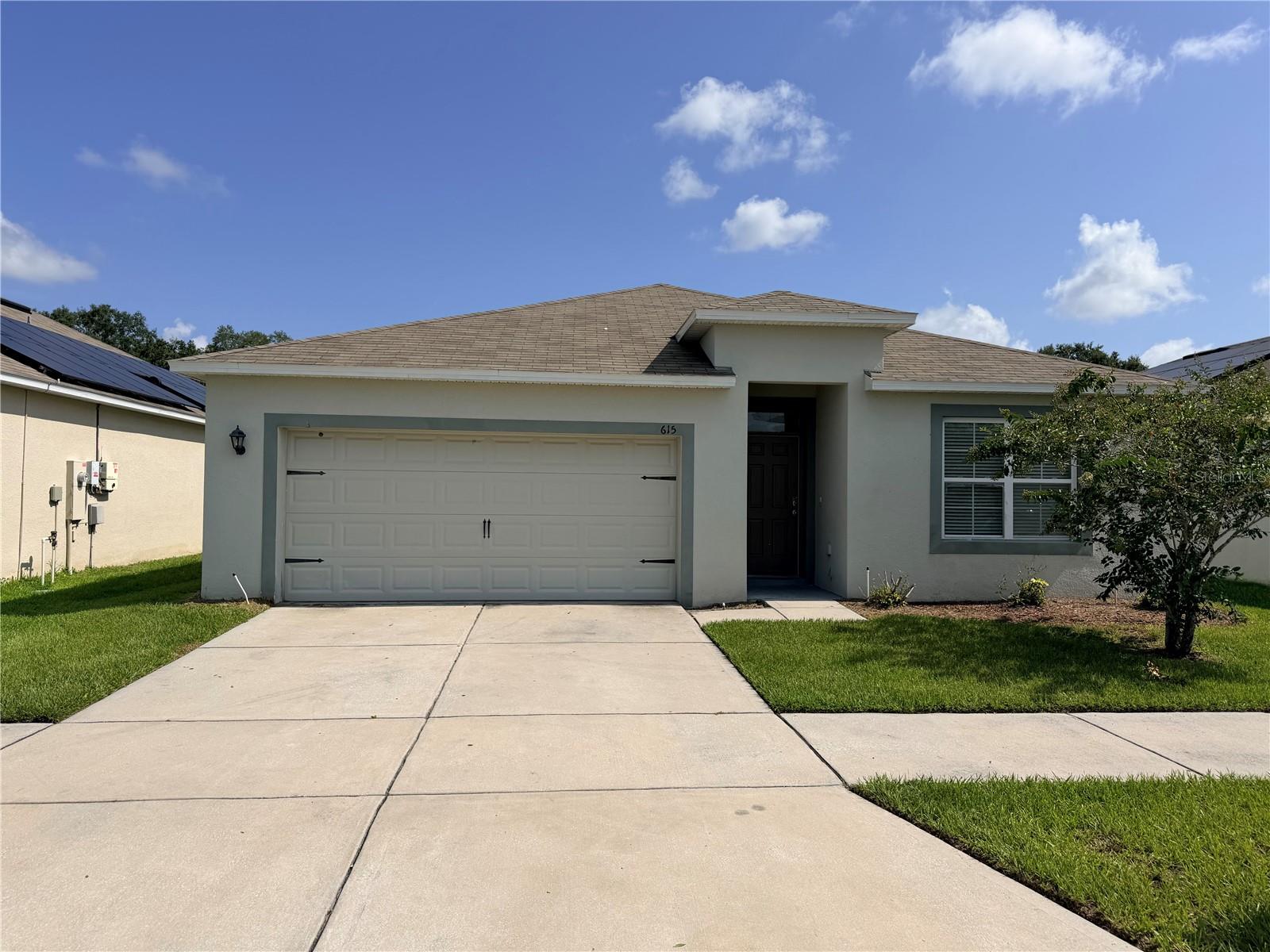 615 Tralee Ln — photo