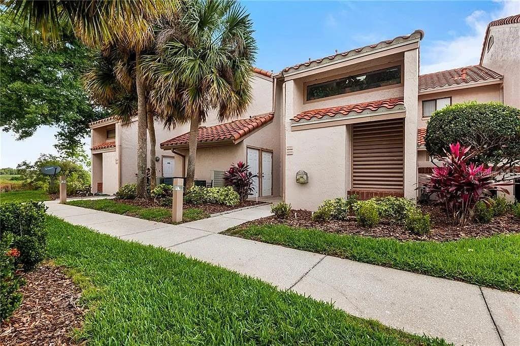 1802 Garden Lake Dr #1802 — photo