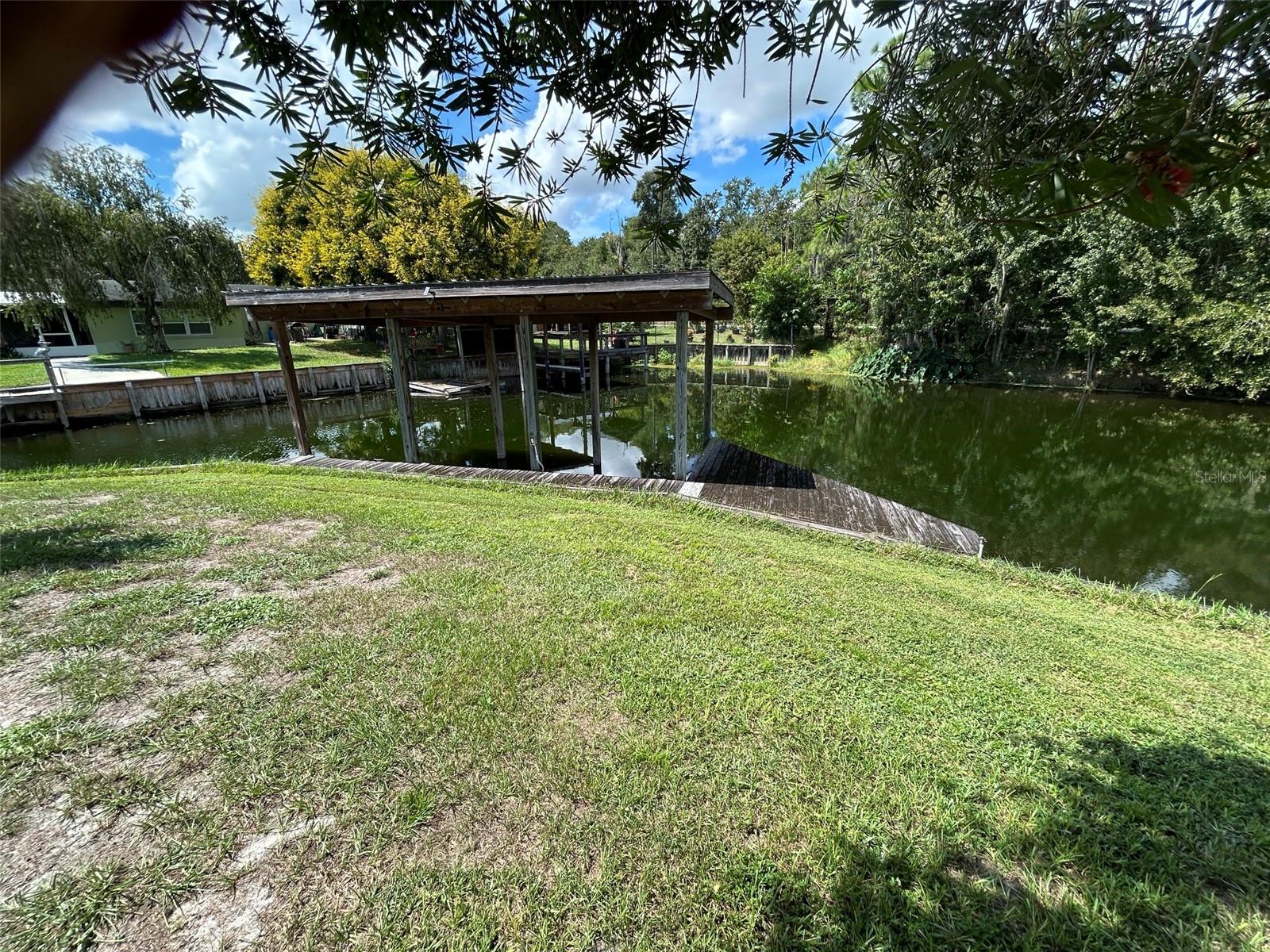 5637 Moon Rise Ln — photo