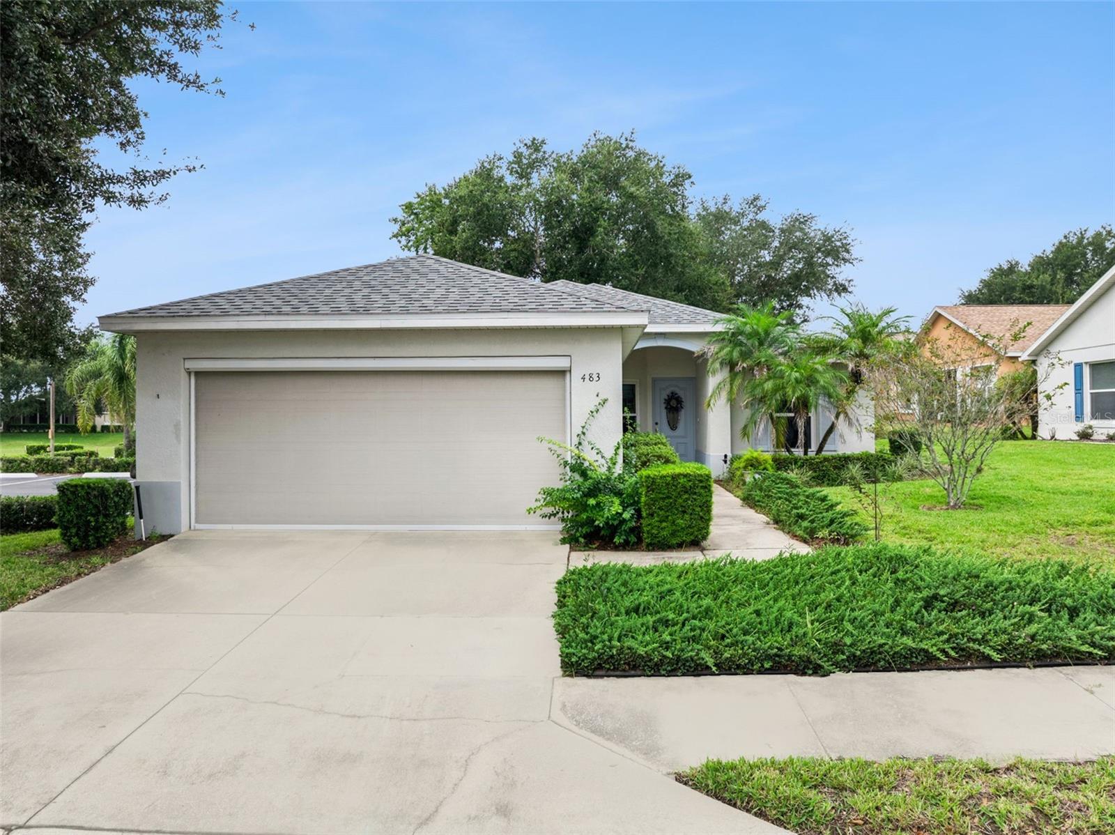 483 Lake Suzanne Dr — photo