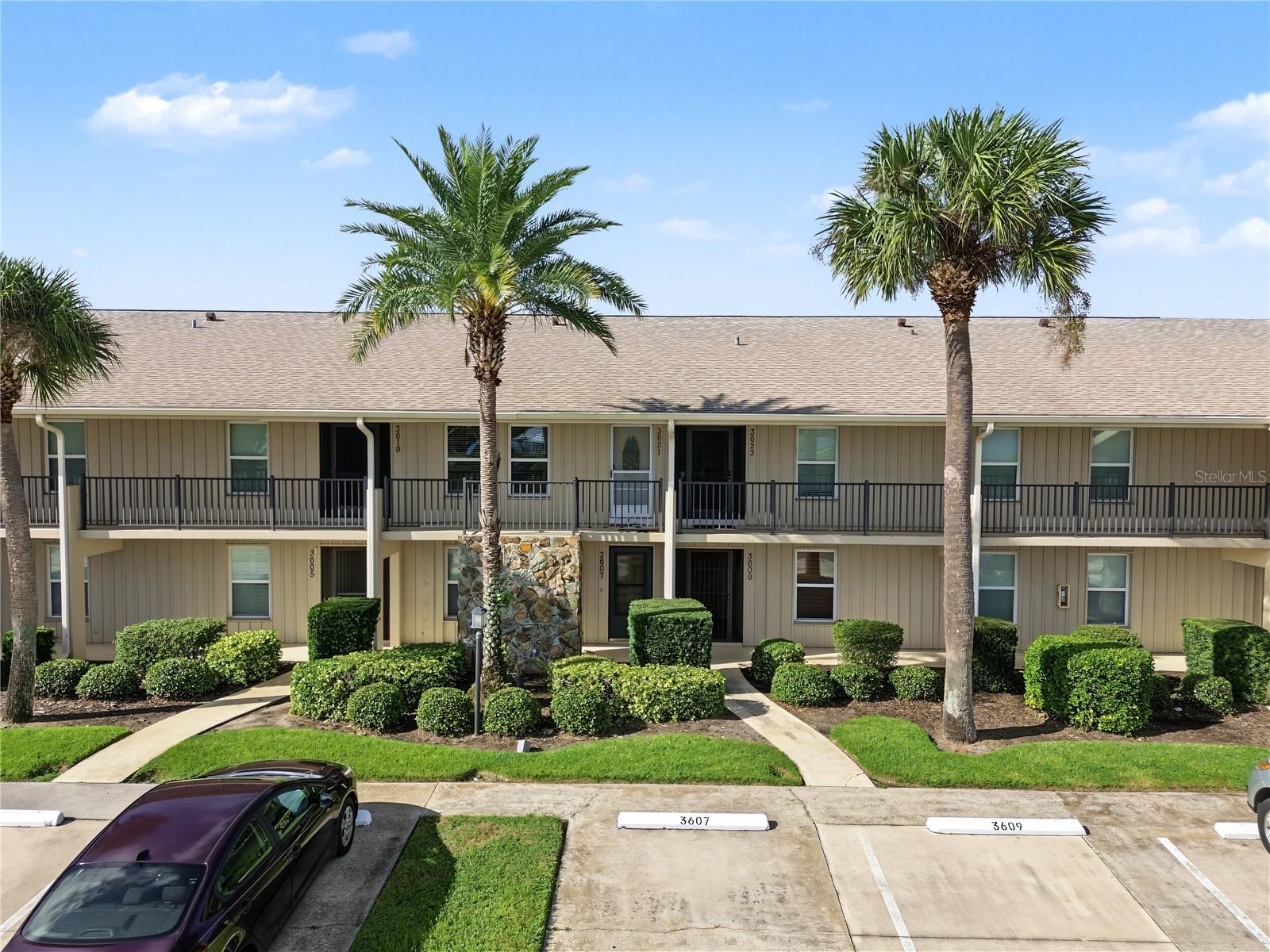 3621 Edgewater Dr #207 — photo