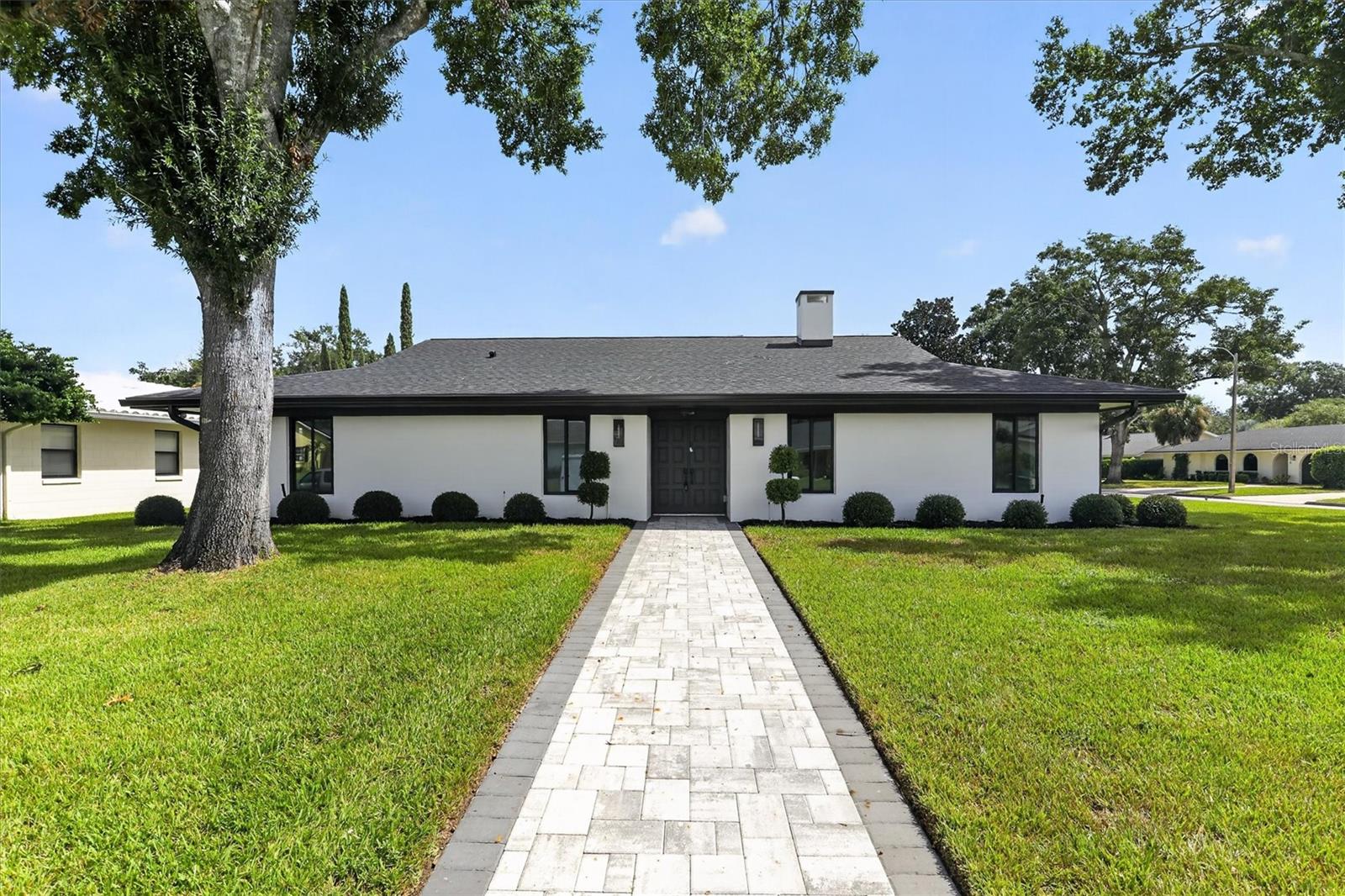 2491 Lauder Dr — photo
