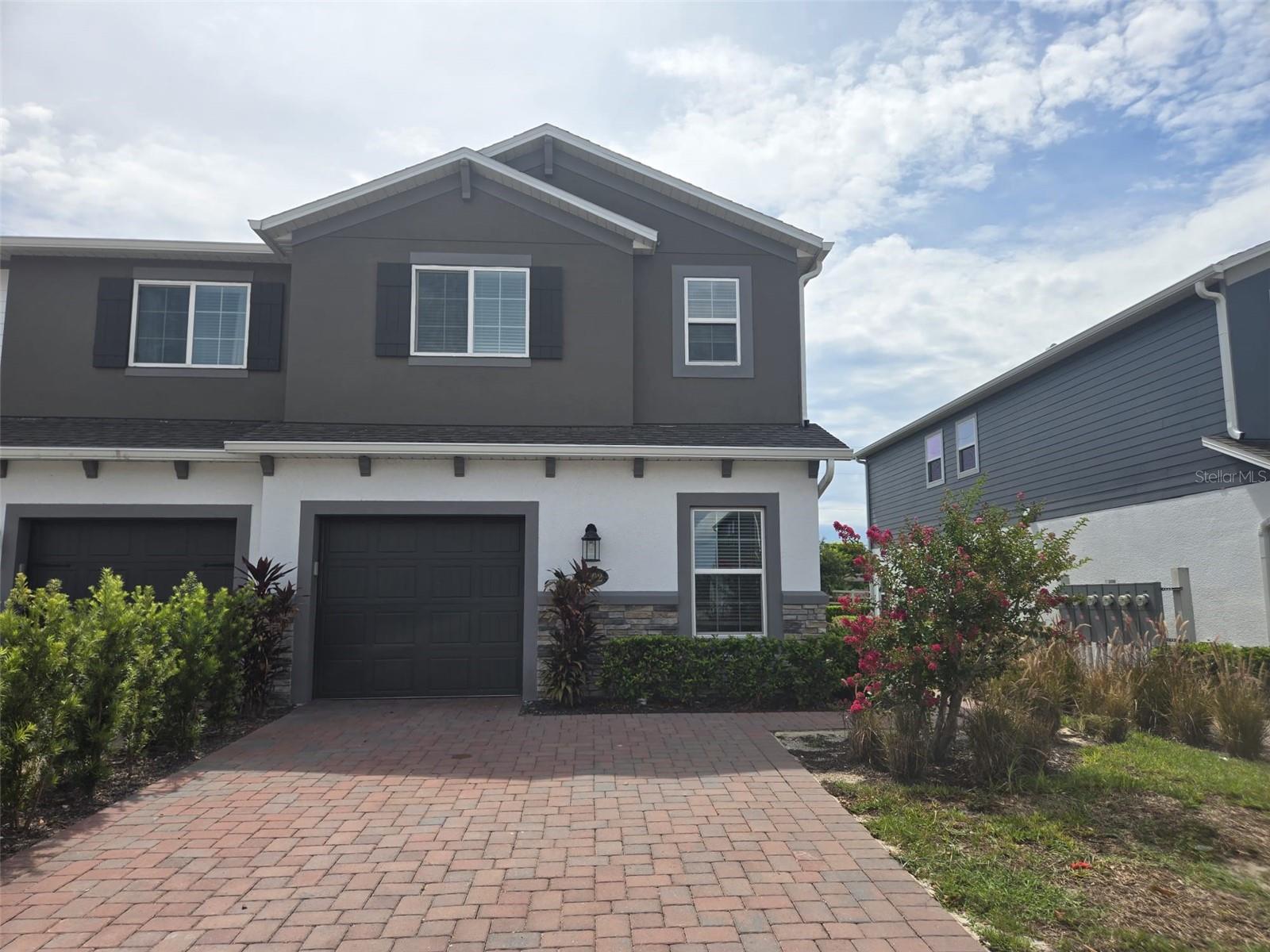 2802 Narcoossee Commons Way — photo