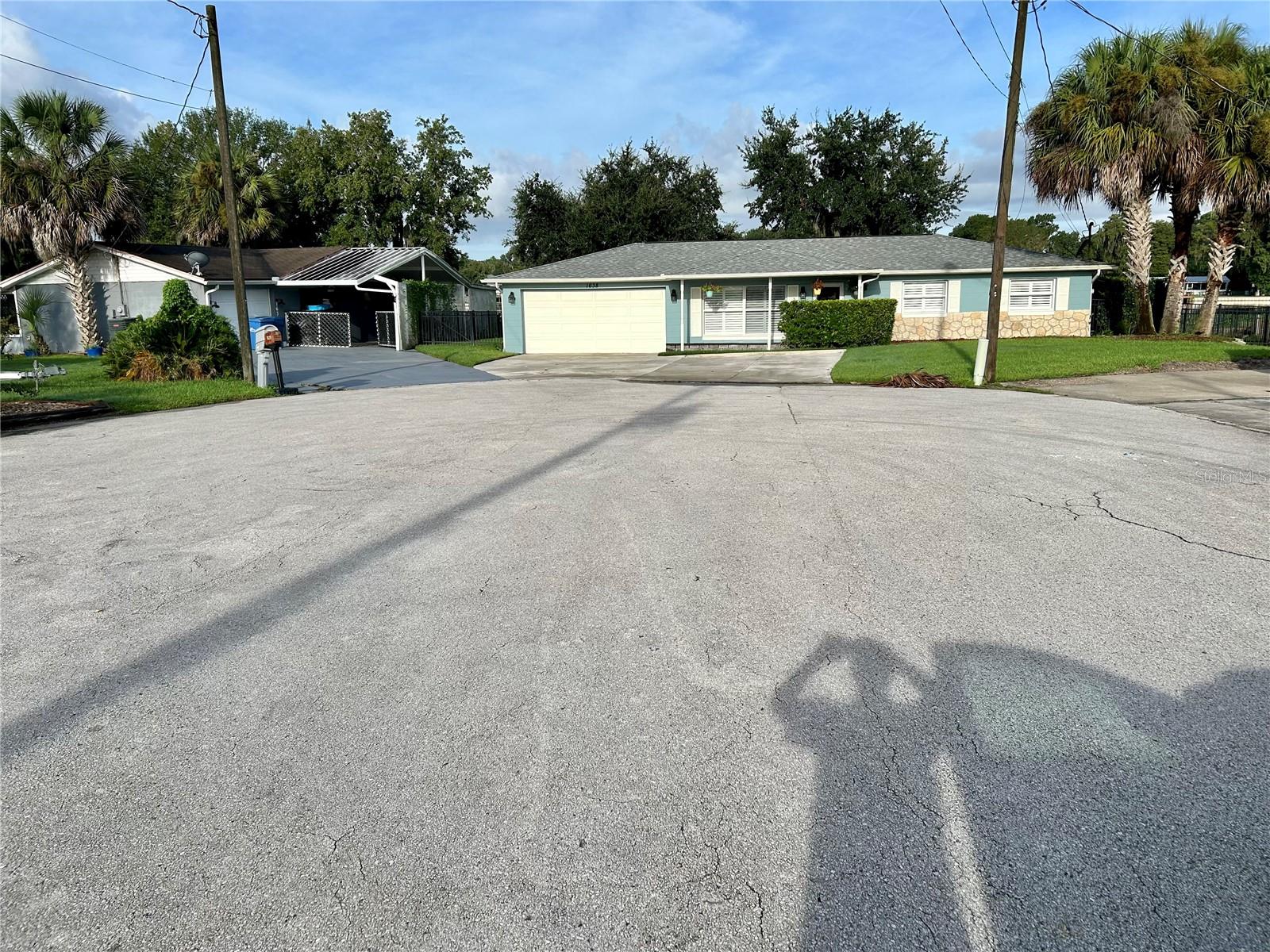 1638 Paradise Ln — photo