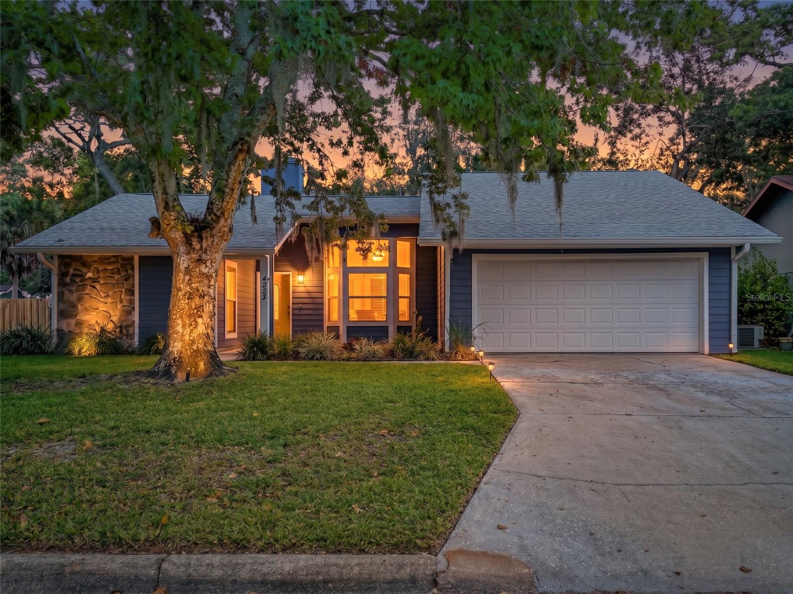 4425 NW 61st Ter — photo