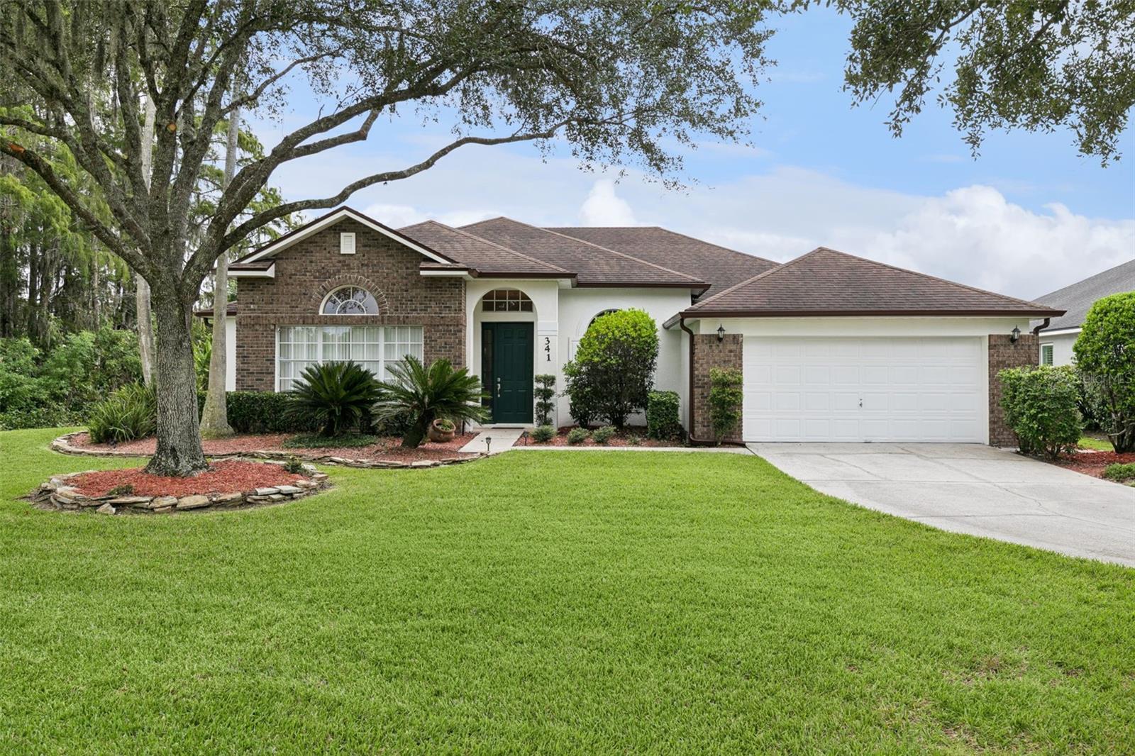 341 Walton Heath Dr — photo