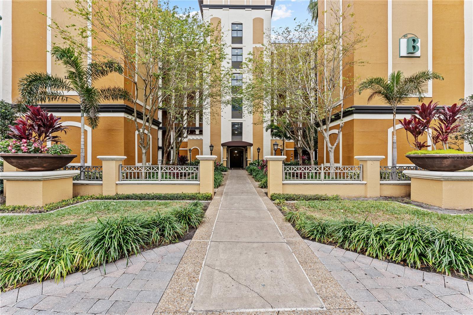 12544 Floridays Resort Dr — photo