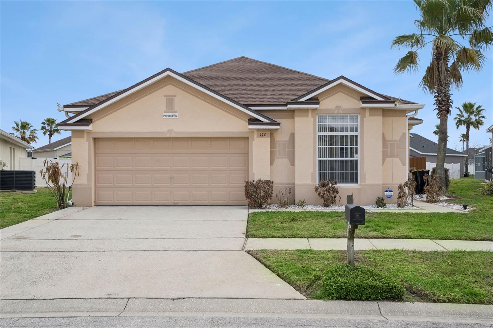 170 Bloomingdale Dr — photo